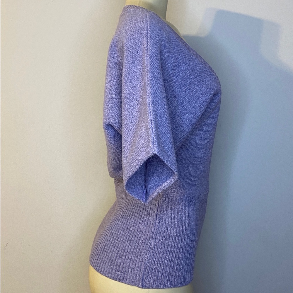 AGGI Lavender V-Neck Cashmere Sweater Top Size 36 - Picture 4 of 5